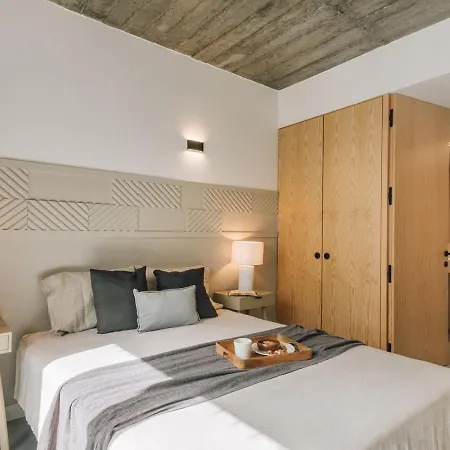 Apartment Vouga - 2 Bedrooms And Parking In Santo Antonio